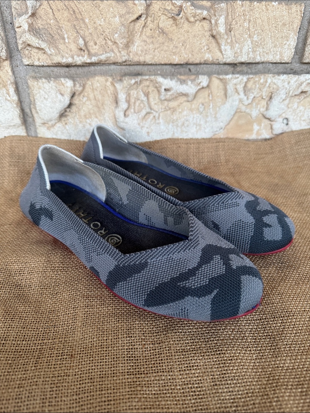 Rothy’s Women’s Gray Camouflage Knit Ballet Flats Size 8 W
